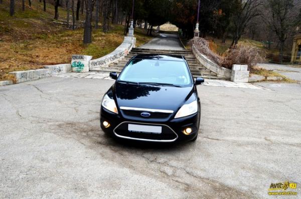 Чемпионские амбиции Ford Focus II: тест-драйв